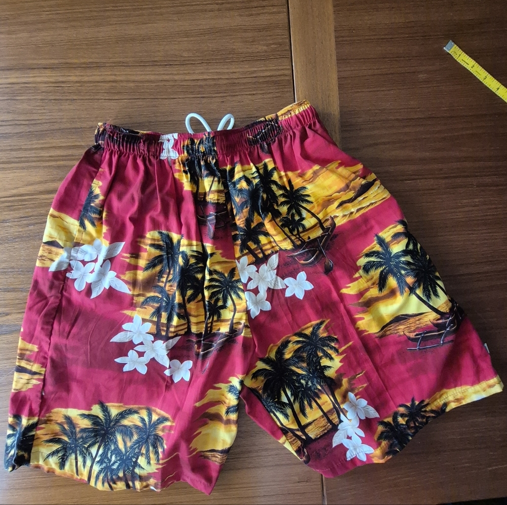 Vintage 90s ROYAL CREATIONS Red Tropical Board Shorts Small